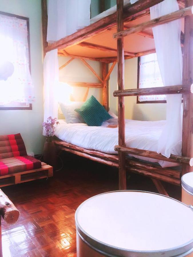 Sister House Chiangmai (Adults Only) Bed and Breakfast Chiang Mai Exteriör bild