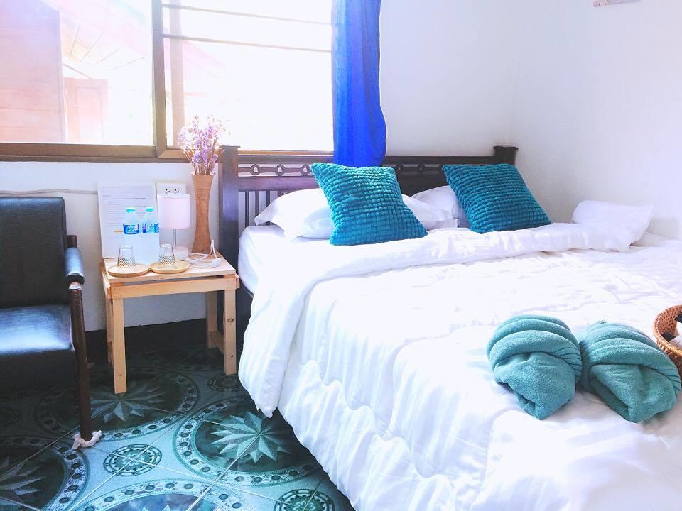 Sister House Chiangmai (Adults Only) Bed and Breakfast Chiang Mai Exteriör bild