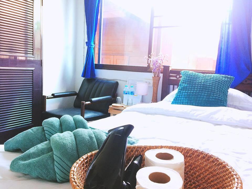 Sister House Chiangmai (Adults Only) Bed and Breakfast Chiang Mai Exteriör bild