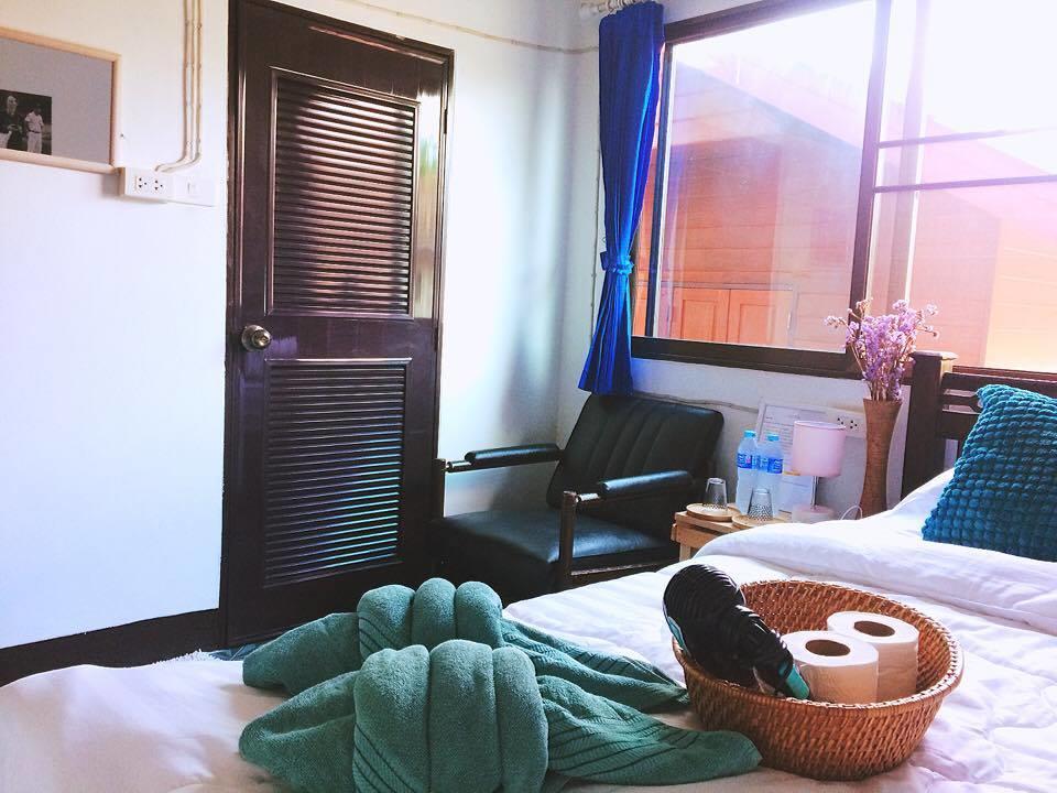 Sister House Chiangmai (Adults Only) Bed and Breakfast Chiang Mai Exteriör bild